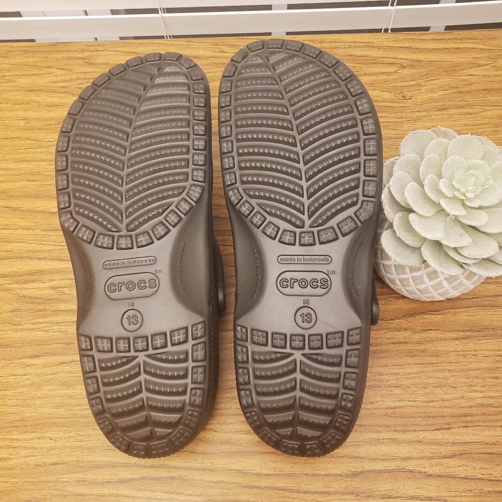 NEW Crocs Classic Clogs Black Men's Shoes Size 13 - Picture 8 of 10